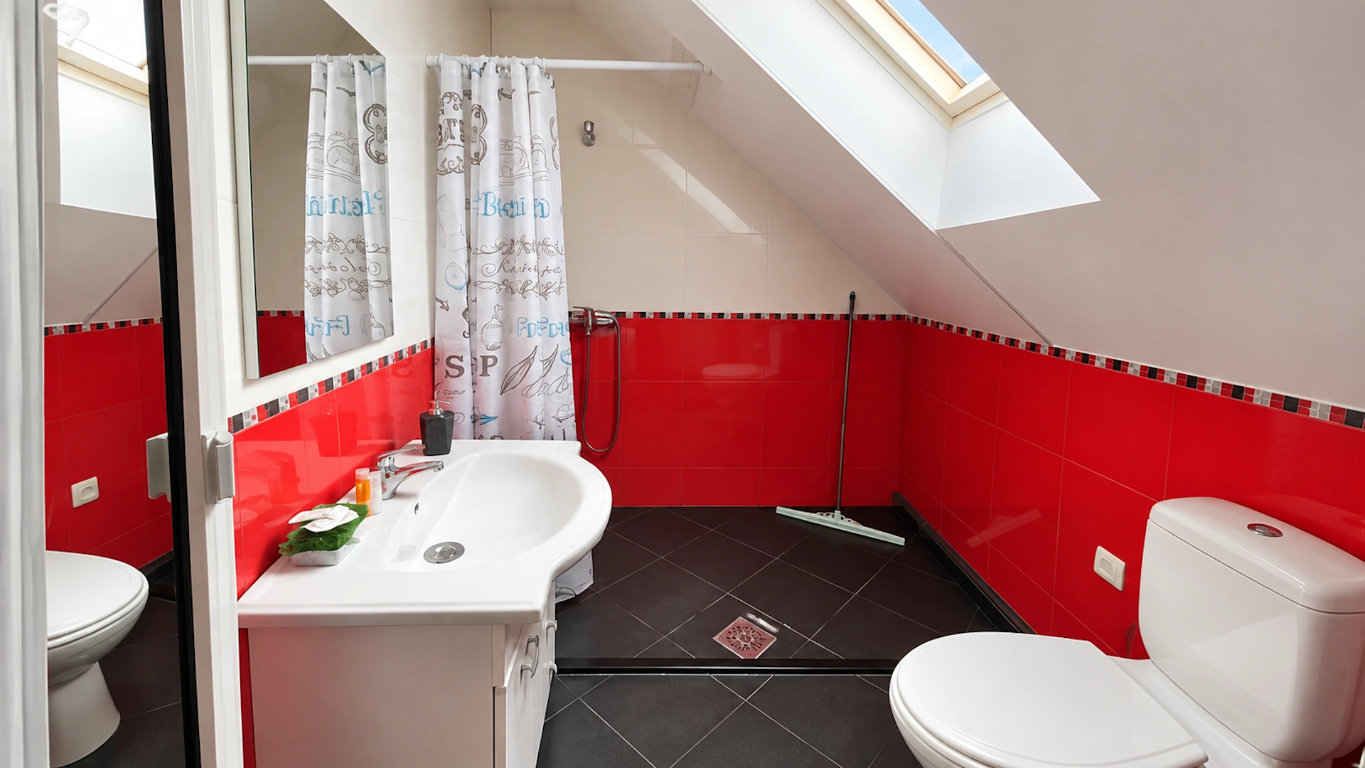 Suite 2 - Private bathroom